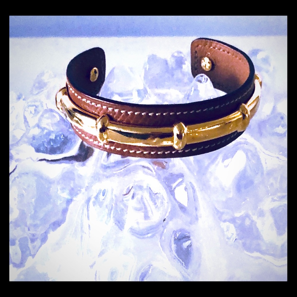 🖤HERMÈS AUTHENTIC GOLD CUFF BRACELET ♥️